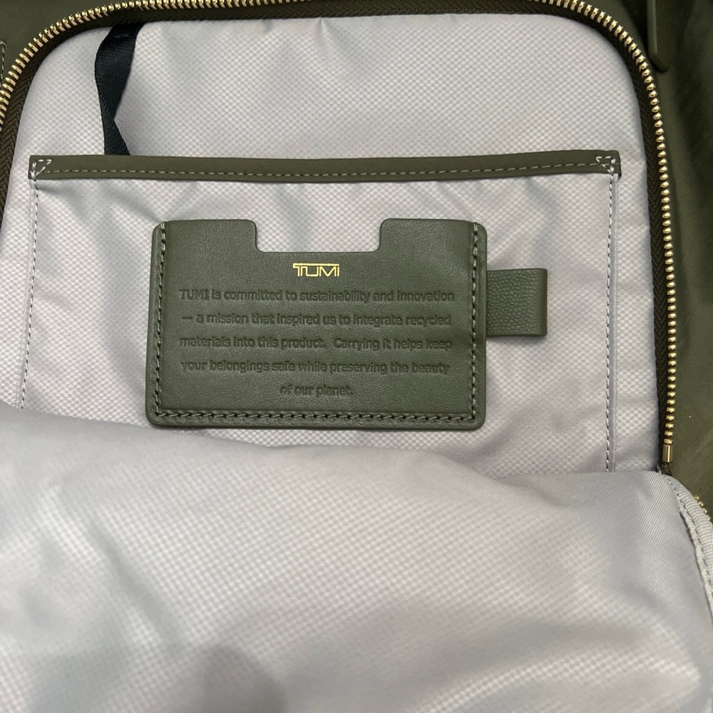 TUMI Dark Green Halsey Voyageur Backpack NWT - Picture 3 of 8